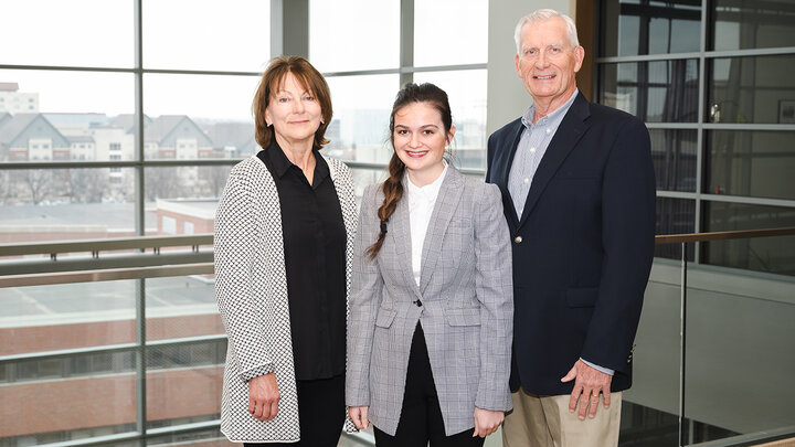 Les, ’77, and Melanie, ’84, Robbins with Bree Havlat