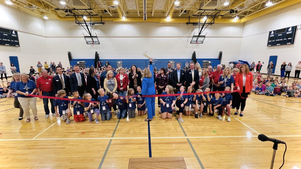 Economic Education Ribbon Cutting