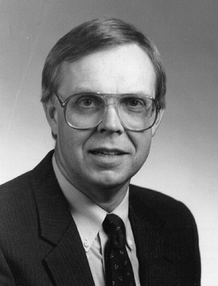 Fred Luthans Headshot