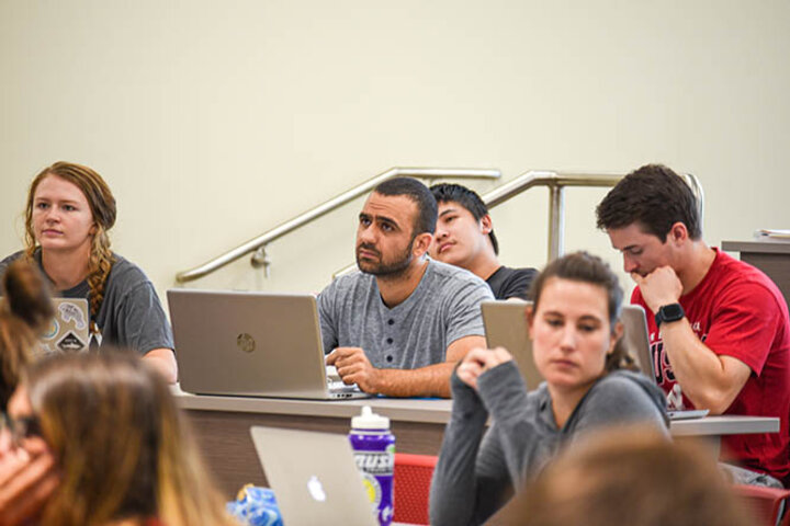 A nontraditional student, Atiya worked with Nebraska Business advising to ensure a successful transfer to Nebraska.