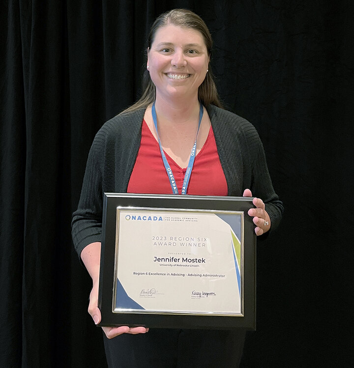Jennifer Mostek received the Excellence in Advising Administration Award