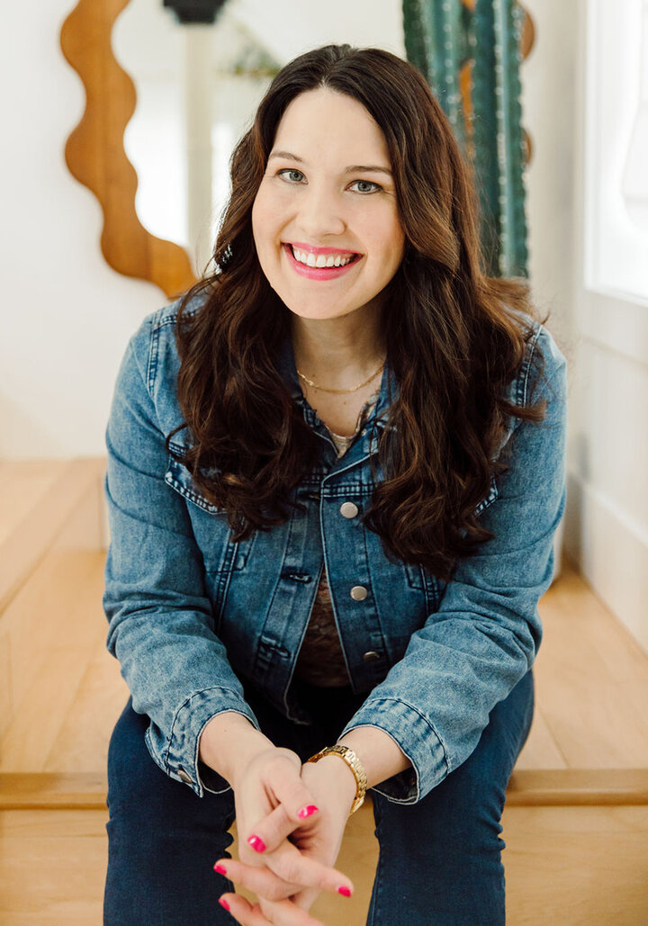 Tessa Porter sitting.