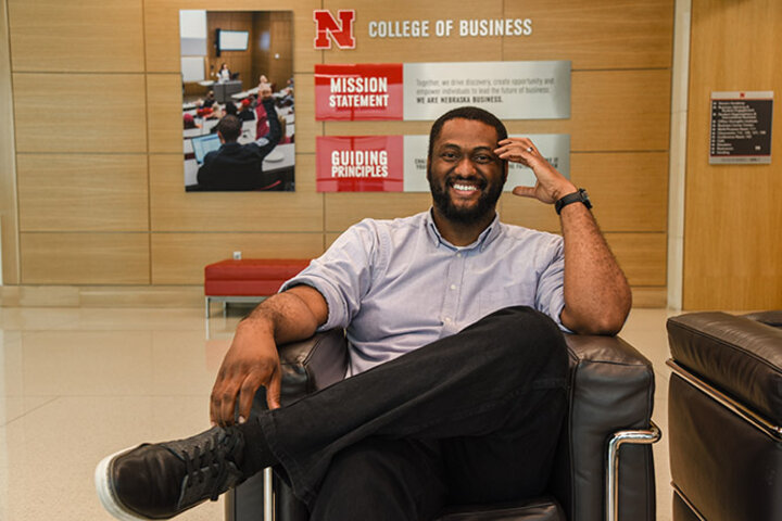 Jarrett became one of three inaugural Seacrest Teaching Fellows in 2018, alongside Dr. John Geppert and Dr. Laurie Miller.