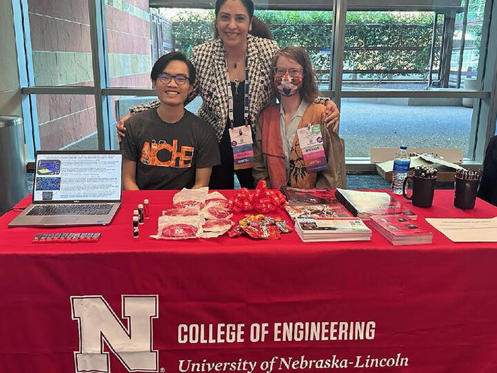 Dr. Bavarian, Tung and Alyssa at the 2022 AIChE Convention.