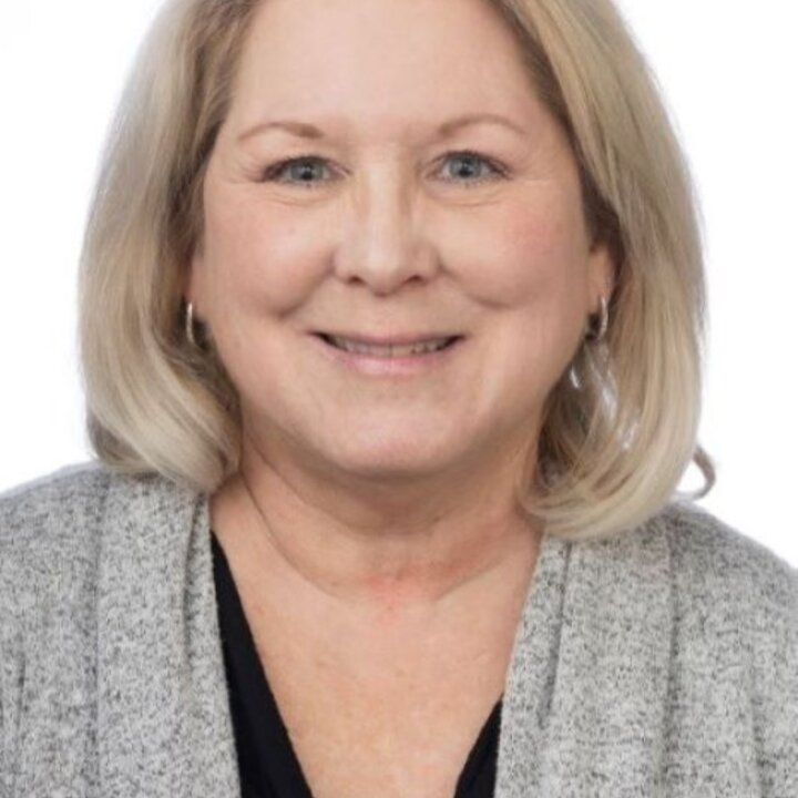 Avatar for Jeannine Leger