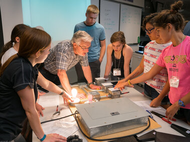 The Peter Kiewit Institute - Room 130 - Electrical lab demonstration