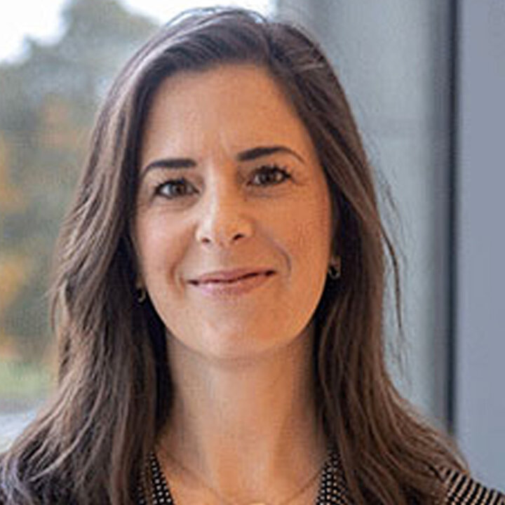Heather Akin portrait