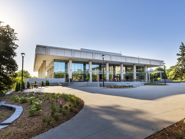 Photo of the west side exterior of the Dinsdale Family Learning Commons